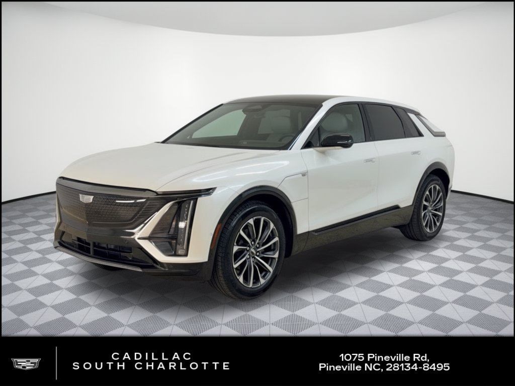 2024 Cadillac LYRIQ Sport 1